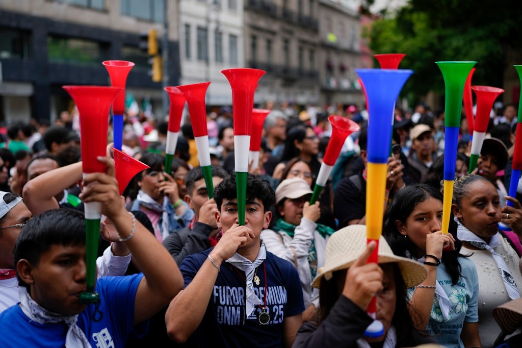 Aspecto de una de las protestas contra la reforma judicial en Ciudad de México (Foto de AP)