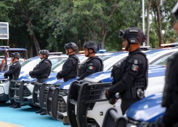 Quintana Roo refuerza seguridad: Cancún recibe seis vehículos policiales para mejorar vigilancia