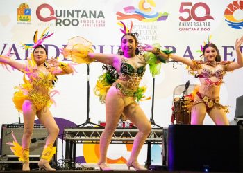 El Festival de Cultura del Caribe celebra el 50 aniversario de Quintana Roo en el Parque de las Palapas