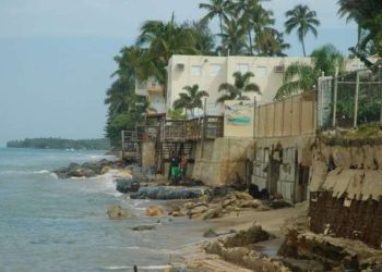 ¿Podrán las playas de Playa del Carmen volver a brillar? Descubre el plan de recuperación de Estefanía Mercado