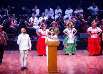 ¡Compromiso con la seguridad! Estefanía Mercado presenta a nuevo secretario de Protección Civi