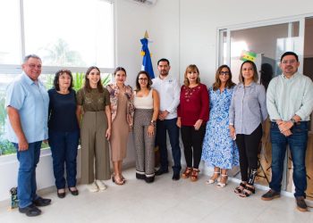 Inauguran jornada del Consulado Móvil de El Salvador en Playa del Carmen