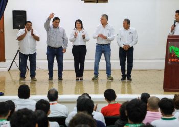 Destacan esfuerzo de estudiantes de los CECyTE’s de Quintana Roo