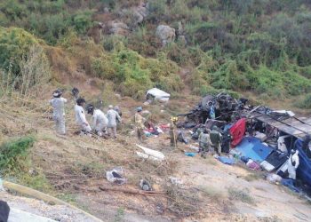 Autobús choca y cae a barranco en Zacatecas: 24 muertos (FOTOS)