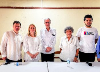 El Frente Cívico Nacional presenta en Mérida su proyecto político
