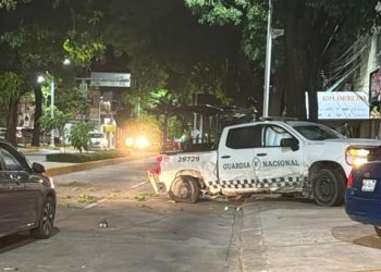 Elementos de la Guardia Nacional chocan en Villahermosa
