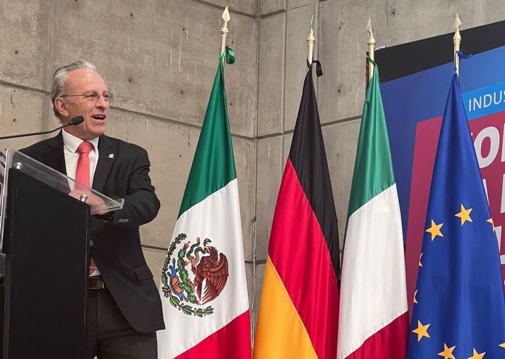 José Medina Mora, presidente de la Coparmex, en su intervención