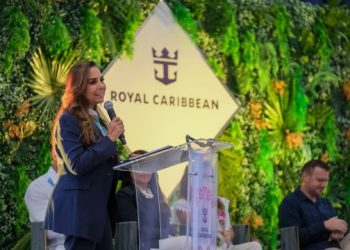 Encabeza Mara Lezama anuncio de 600 mdd en inversión de Royal Caribbean Group para el redesarrollo del puerto en Mahahual