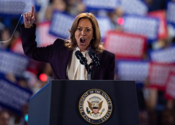 Kamala Harris y Donald Trump, muy parejos en la recta final