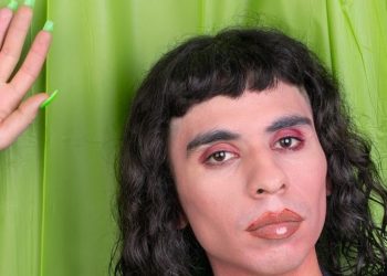 Luca Bocci: rock abierto con rimas crudas de las relaciones reales en la modernidad