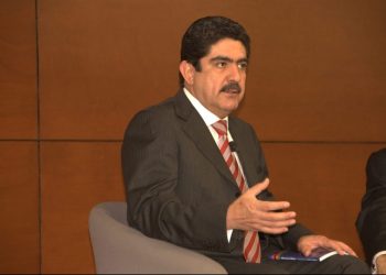 Manuel Espino propone diálogo con el crimen organizado