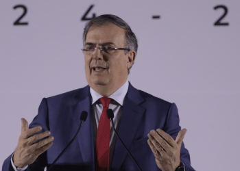 Marcelo Ebrard de viaje en Japón; pidió licencia a Claudia Sheinbaum