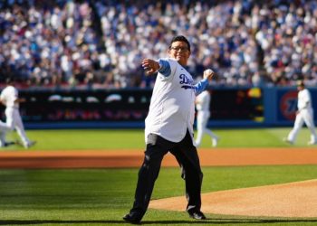 MLB alista homenaje a Fernando Valenzuela en la Serie Mundial 2024