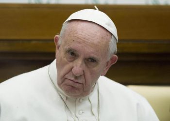 Papa Francisco recorta el salario de los cardenales de la Curia romana