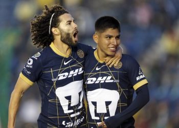 Pumas vence en el clásico capitalino y mantiene racha de triunfos