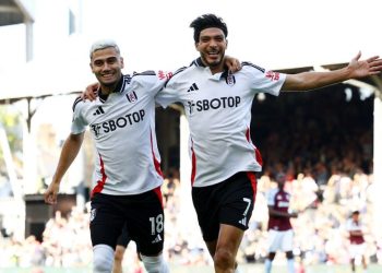 Raúl Jiménez vuelve a anotar con el Fulham