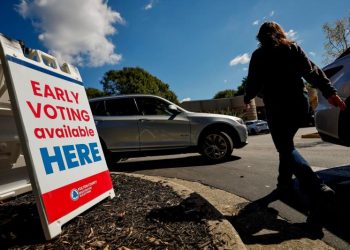 Trump gana terreno a Harris y las elecciones se perfilan como las más ajustadas del siglo