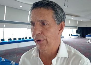 Javier Olvera Silveira anuncia medidas clave para simplificar la gestión empresarial y protección civil en el Caribe