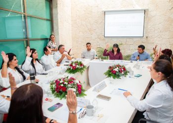 Instalan Junta Directiva del DIF Solidaridad, periodo 2024-2027