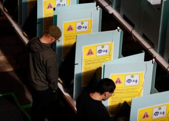 Amenazas de bomba y fallos de software son algunos de los problemas del día electoral en Estados Unidos