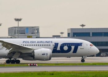 Ante la llegada de la temporada invernal arrancan vuelos directos desde Polonia a Cancún: SEDETUR