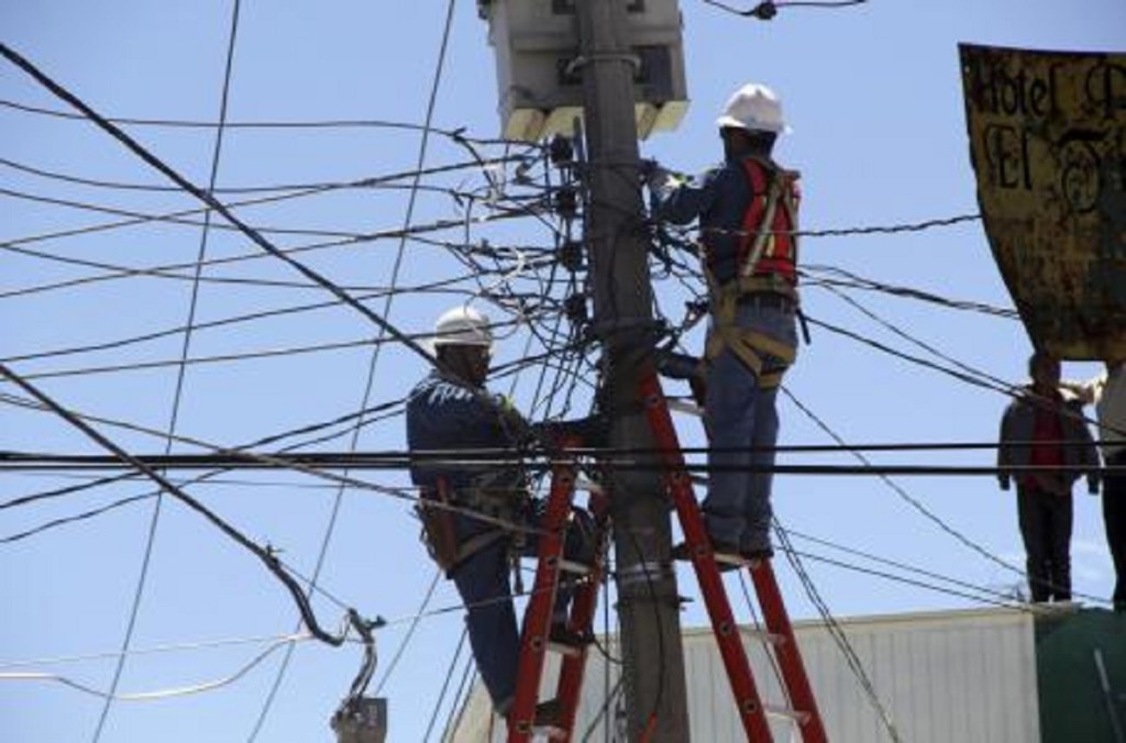 Suspensión de energía en Monterrey