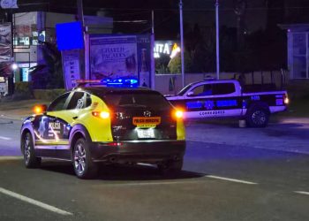 Ataque armado en hospital de Atlixco, Puebla; asesina a paciente y a dos policías