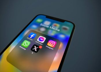 Australia prohíbe el acceso de menores de 16 años a redes sociales