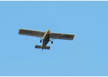 Avioneta arroja explosivos en la sierra de Rosario, Sinaloa