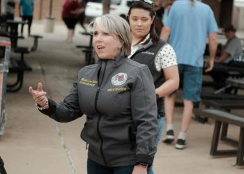Coalición pide al Gobierno de Nuevo México proteger a migrantes de deportaciones de Trump