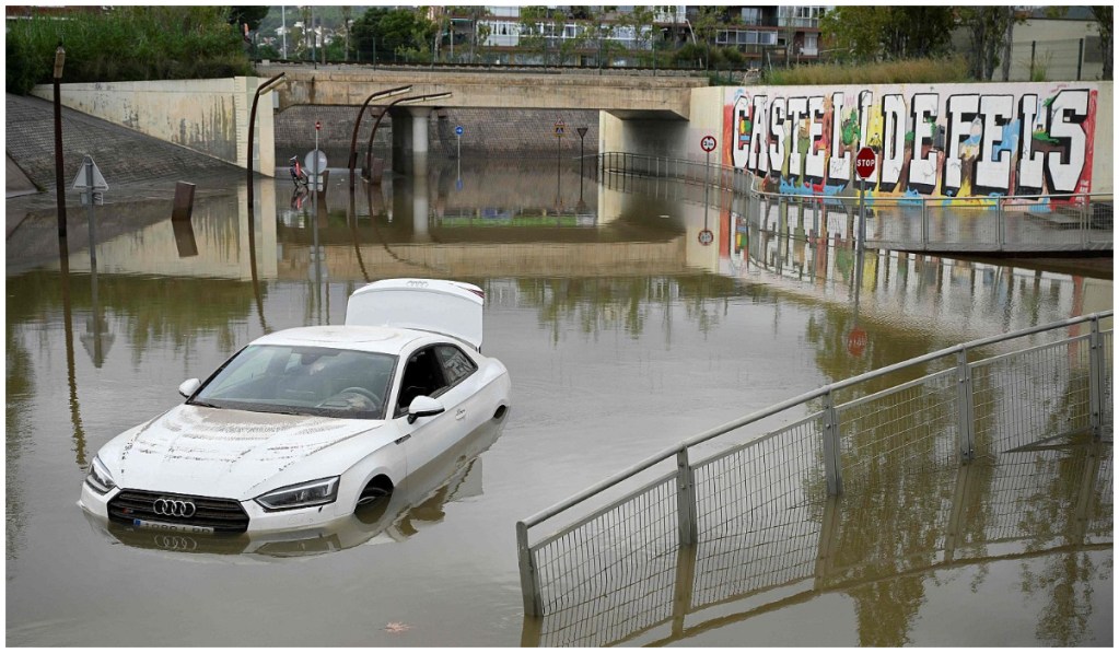 Remanente de la DANA causa inundaciones en Barcelona, mientras que en Valencia el número de muertos sigue creciendo