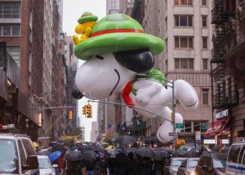 De elefantes a explosiones de globos gigantes, un siglo del desfile de Acción de Gracias