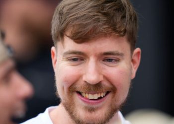 Denuncian a Mr. Beast ante el FBI por canibalismo