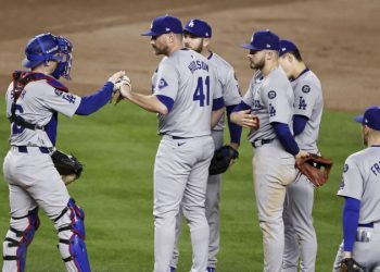 Dodgers a una victoria de ganar la Serie Mundial