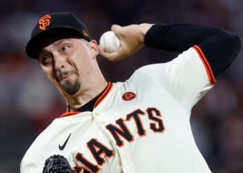 Dodgers firman por cinco temporadas a Blake Snell, ganador del Cy Young