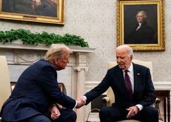 Donald Trump y Joe Biden se reúnen en la Casa Blanca, empieza la transición