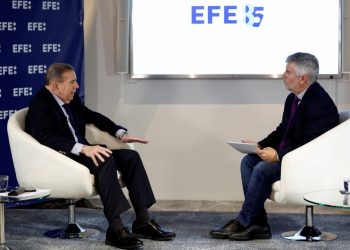 Edmundo González volvería a Venezuela