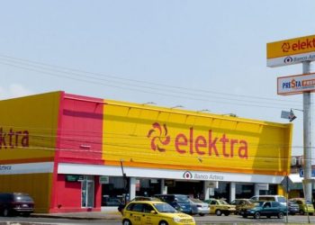 Elektra, de Ricardo Salinas, saldría de la Bolsa Mexicana de Valores