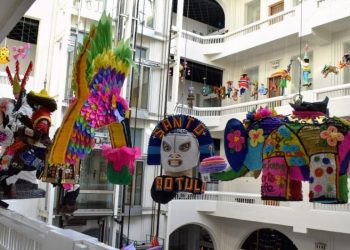 Exposición de Piñatas en el MAP