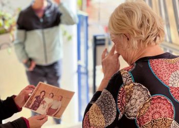 La pequeña gran hazaña de salvar recuerdos tras las inundaciones en España