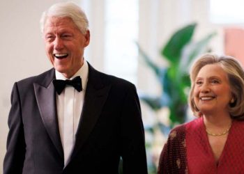 Los Clinton sobre victoria de Trump: “EE.UU. es más grande que cualquier elección”