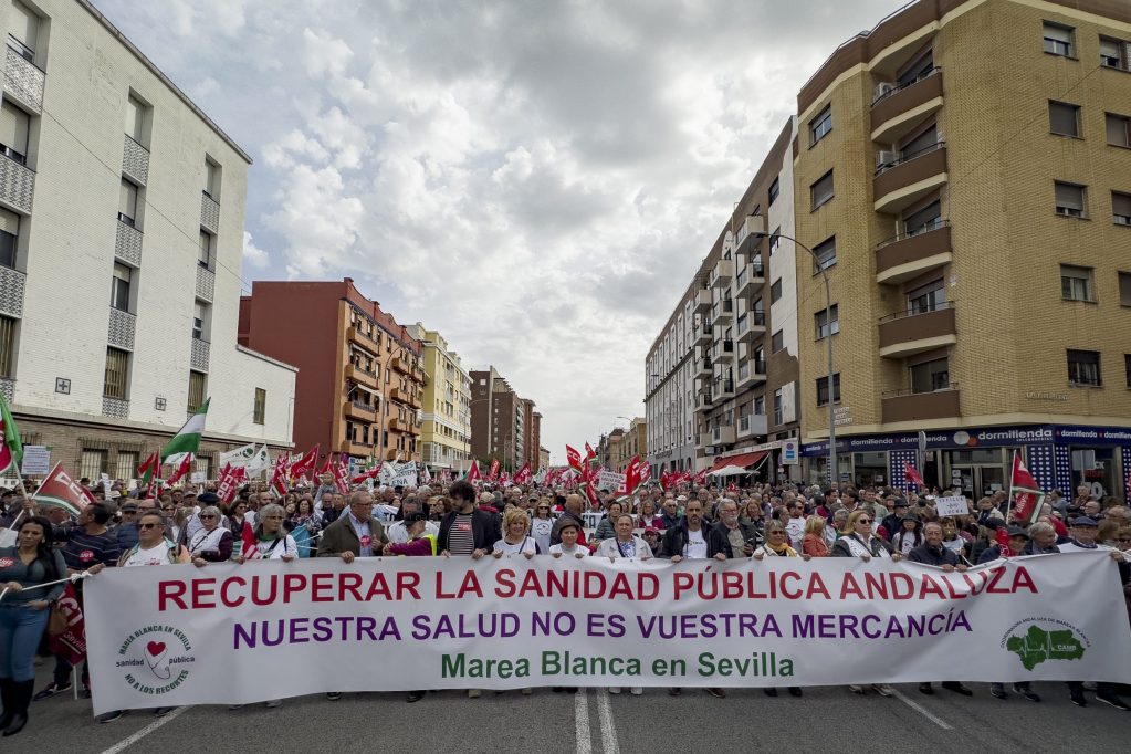 Marea Blanca en Sevilla