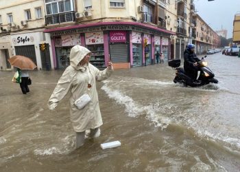 Nuevo temporal afecta a España: Miles de desalojados, transporte suspendido e inundaciones