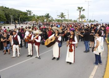Quintana Roo presentó su riqueza cultural y tradiciones de Janal Pixan en todo el estado