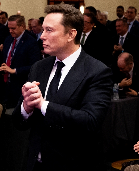 Elon Musk, dueño de Tesla, quien será el nuevo encargado del departamento de Eficiencia Gubernamental con Donald Trump