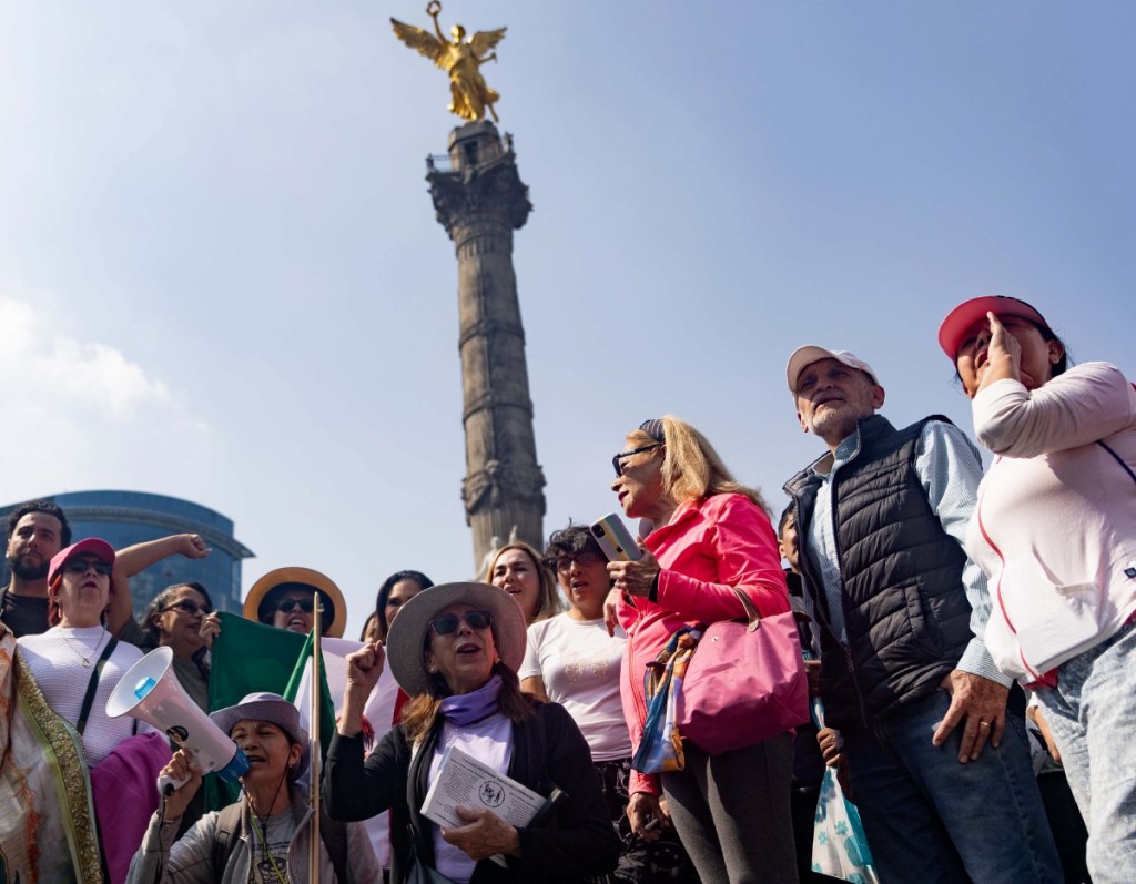 Otro aspecto de la protesta contra la “supremacía constitucional”