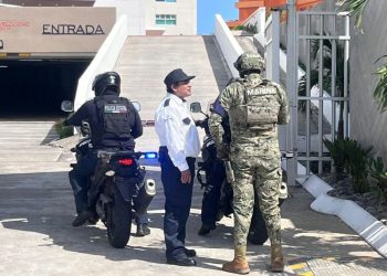 Trabajador muere tras caer del piso 22 de un edificio, en Veracruz