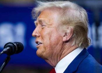 Trump asegura que acordó con Sheinbaum “detener la migración a través de México hacia los EE.UU.”