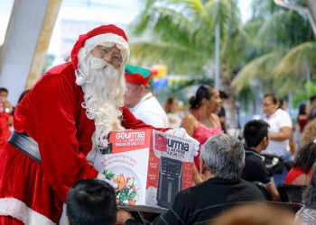 ANA PATY PERALTA LLEVÓ A LAS Y LOS CANCUNENSES AMOR, ESPERANZA Y UNIÓN CON LAS POSADAS “CANCÚN NOS UNE ESTA NAVIDAD 2024”