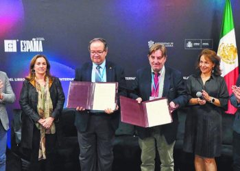 Pactan que México sea sede del Observatorio Global del Español.